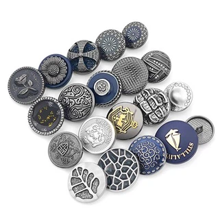 کینیڈا کے فوجی پیتل کے بٹن